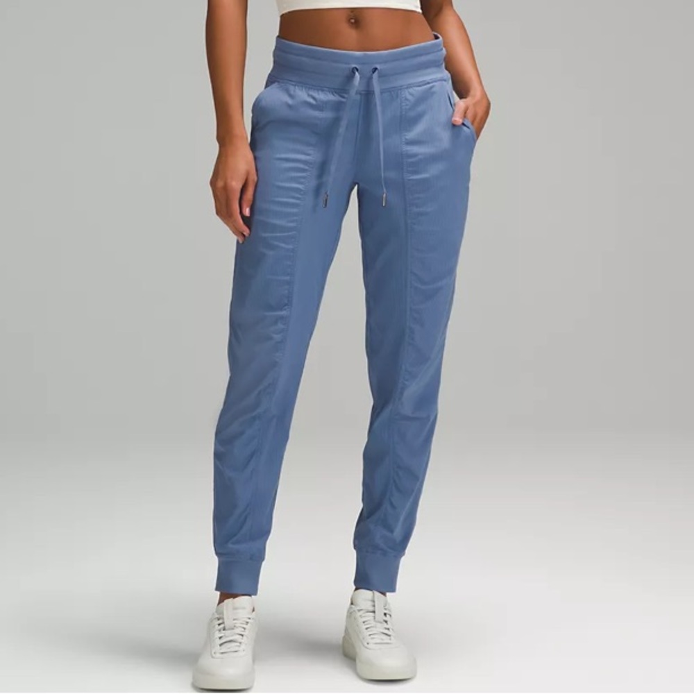 Lululemon Dance Studio Mid-Rise Jogger in Oasis Blue • Woman’s Size 8